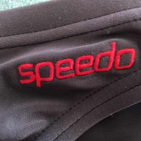 (*) VINTAGE 1 1/2" SPEEDO, DARK NAVY, W/ RED & WHITE SIDES, SIZE 31" (Pre-Owned) - Picture 4 of 10